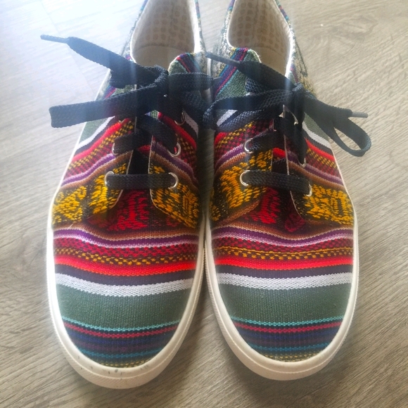 Pacha Mama Shoes / Peruvian Textile Shoes - Picture 3 of 4